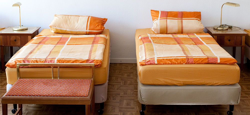 Doppelzimmer mit zwei Einzelbetten